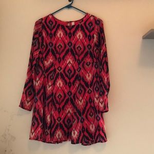 Colorful red dress long sleeve